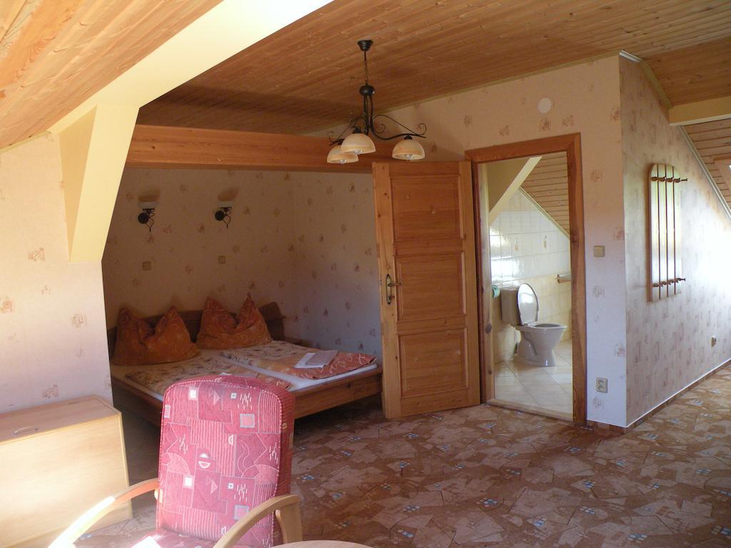 Hotel Lesní dům Janské Lázně Habitación foto
