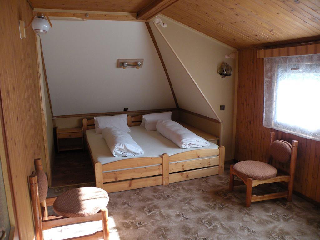 Hotel Lesní dům Janské Lázně Habitación foto