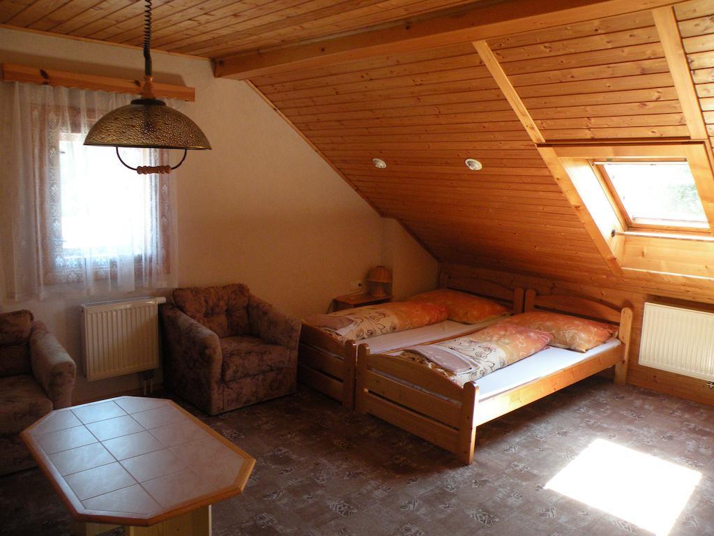 Hotel Lesní dům Janské Lázně Habitación foto